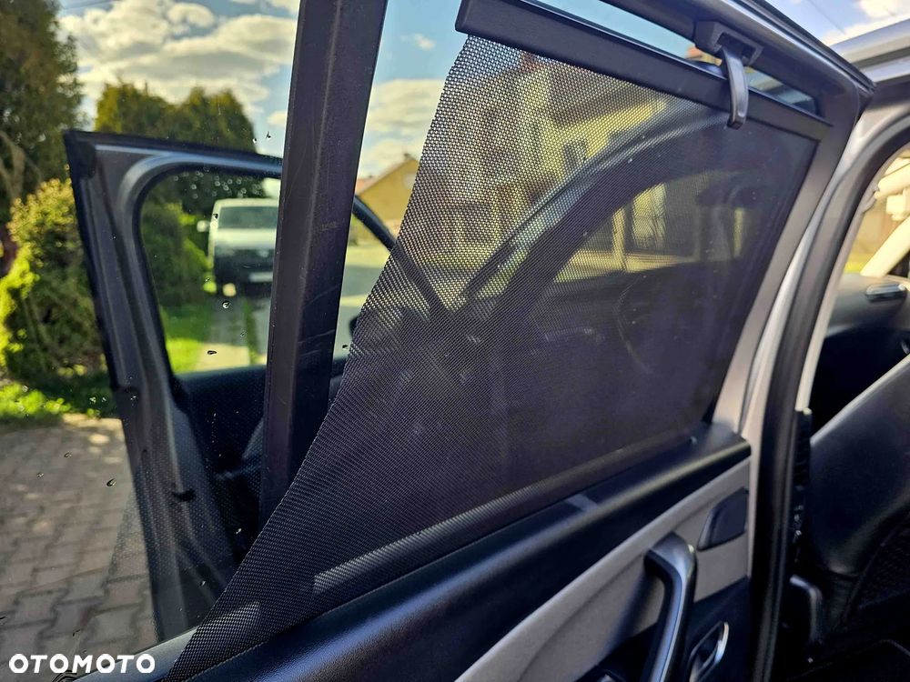 Citroën C4 Grand Picasso 2.0 HDi FAP EGS6 (7-Sitzer) Exclusive - 16