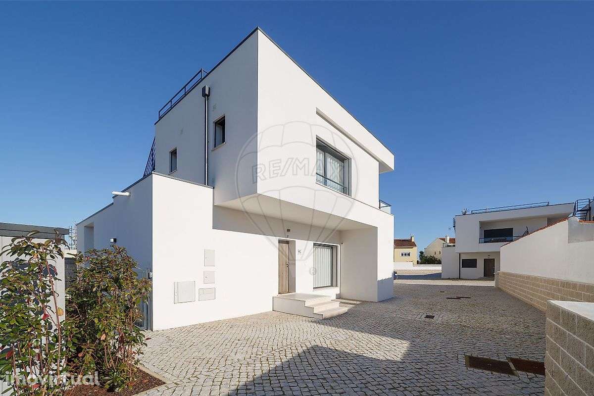 Moradia T3 para venda - Grande imagem: 2/50