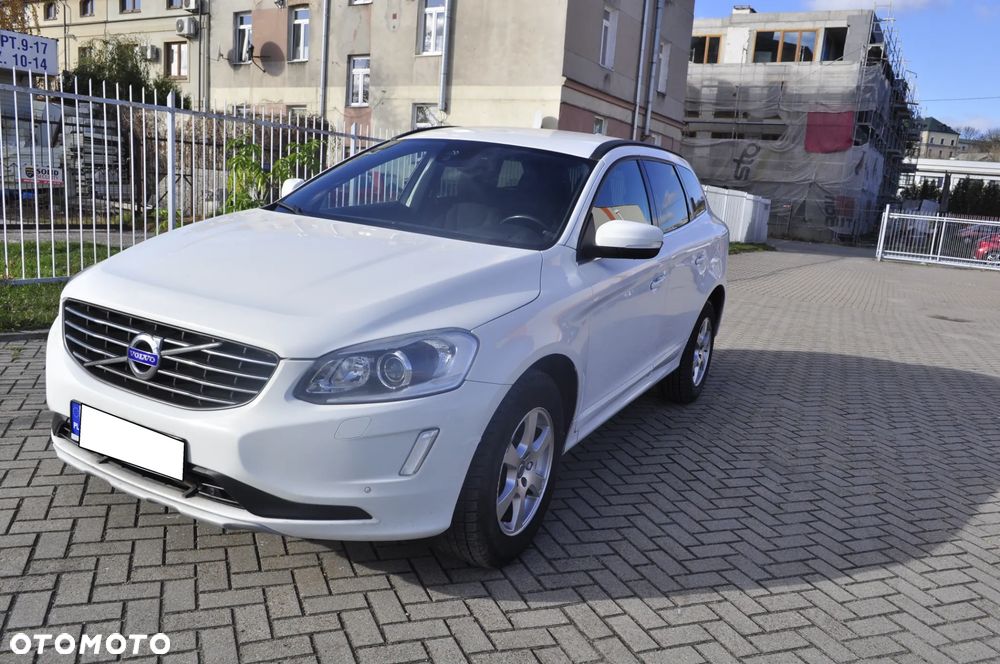 Volvo XC 60 - 1