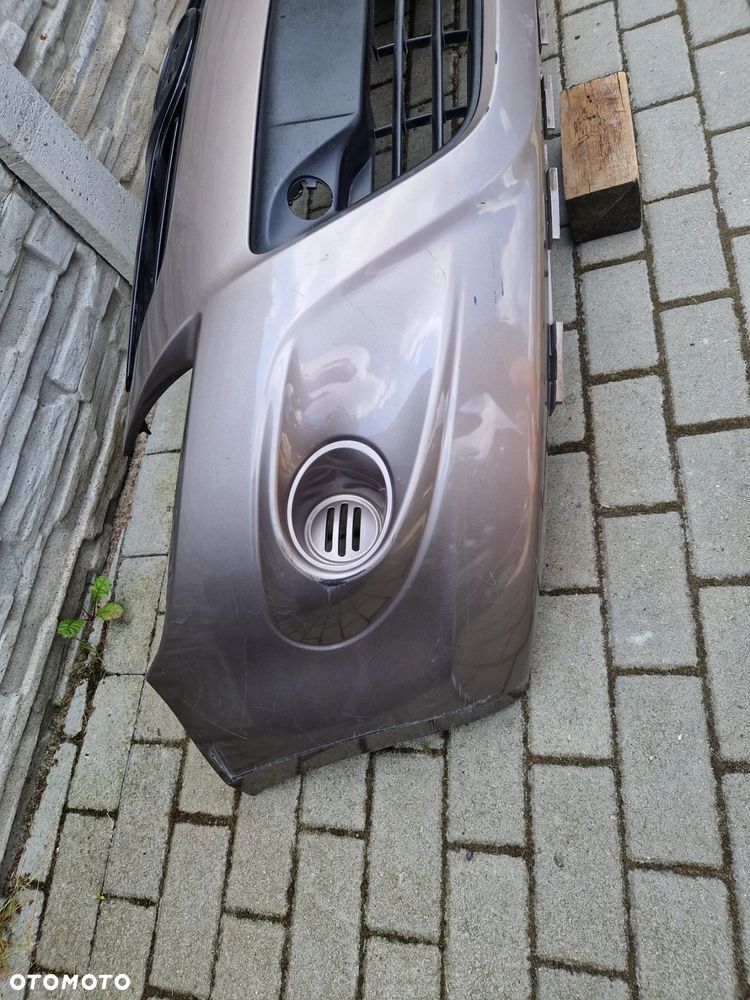 Zderzak Hyundai I20 2008 - - 6