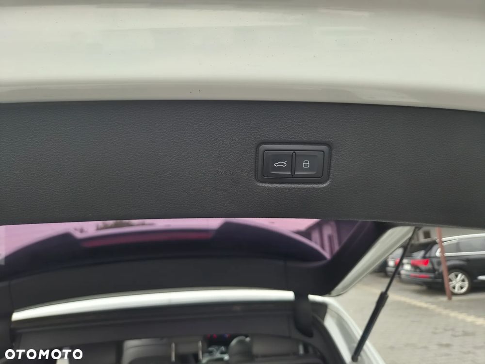 Audi Q7 - 16