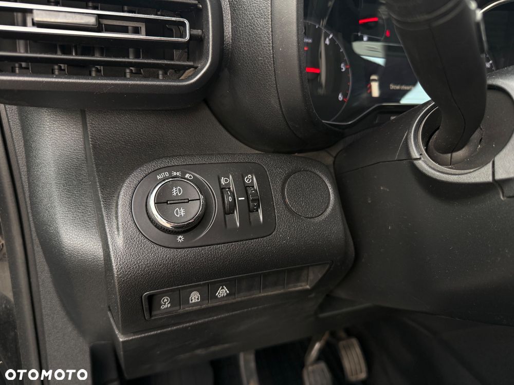 Opel Combo - 13