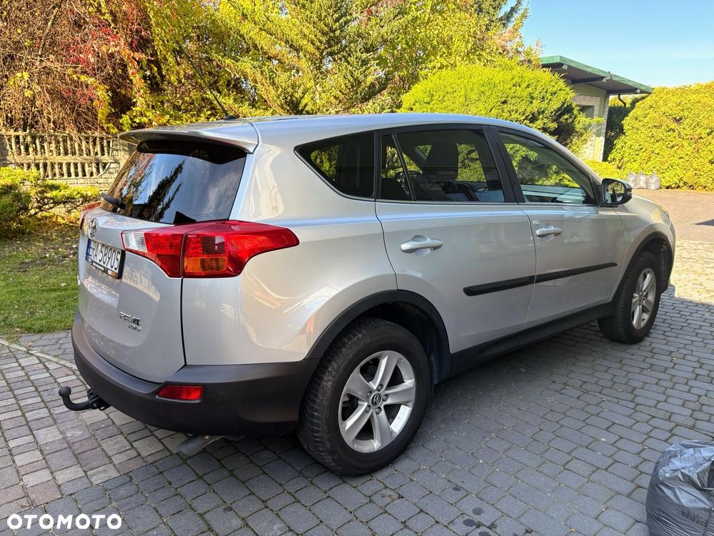 Toyota Rav4 2015 photo 2