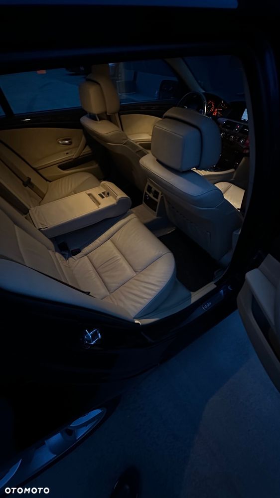 BMW Seria 5 535d Sport-Aut - 20