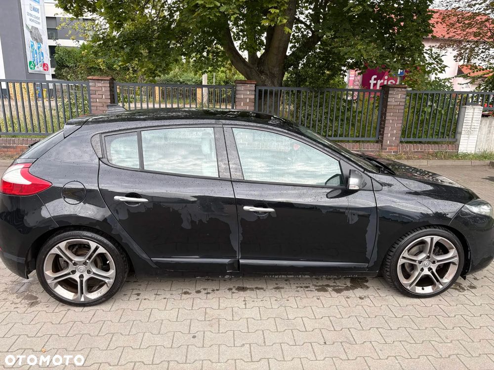 Renault Megane - 5