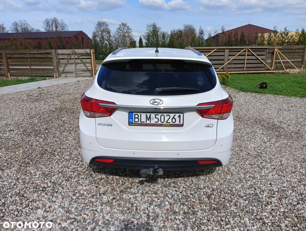 Hyundai i40 1.6 GDI Comfort + - 24
