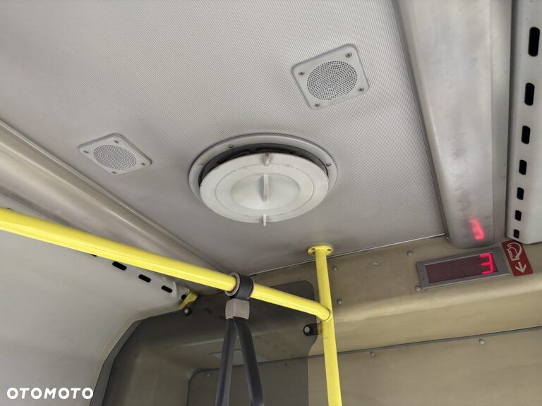 Mercedes-Benz Sprinter 906 - 23