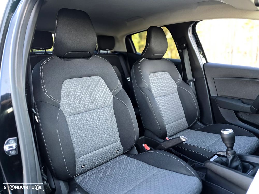 Renault Clio 1.0 TCe Techno - 23