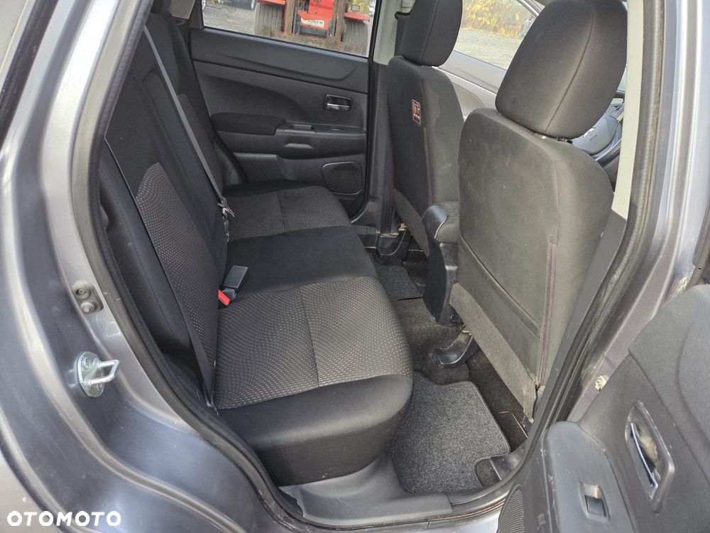 Mitsubishi ASX 1.8 DID Invite 4WD AS&G - 16