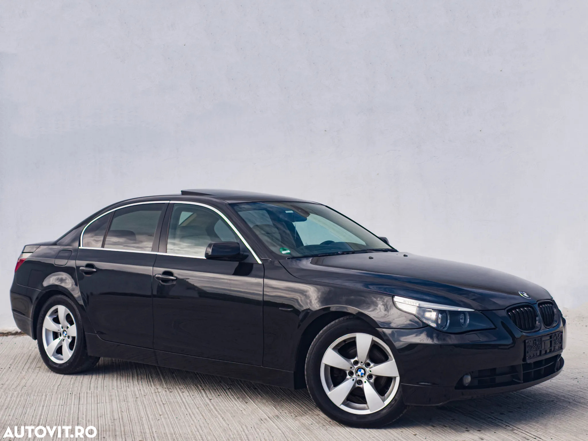 BMW Seria 5 525d - 3