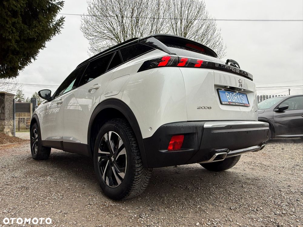 Peugeot 2008 PureTech 130 EAT8 GT Pack - 33