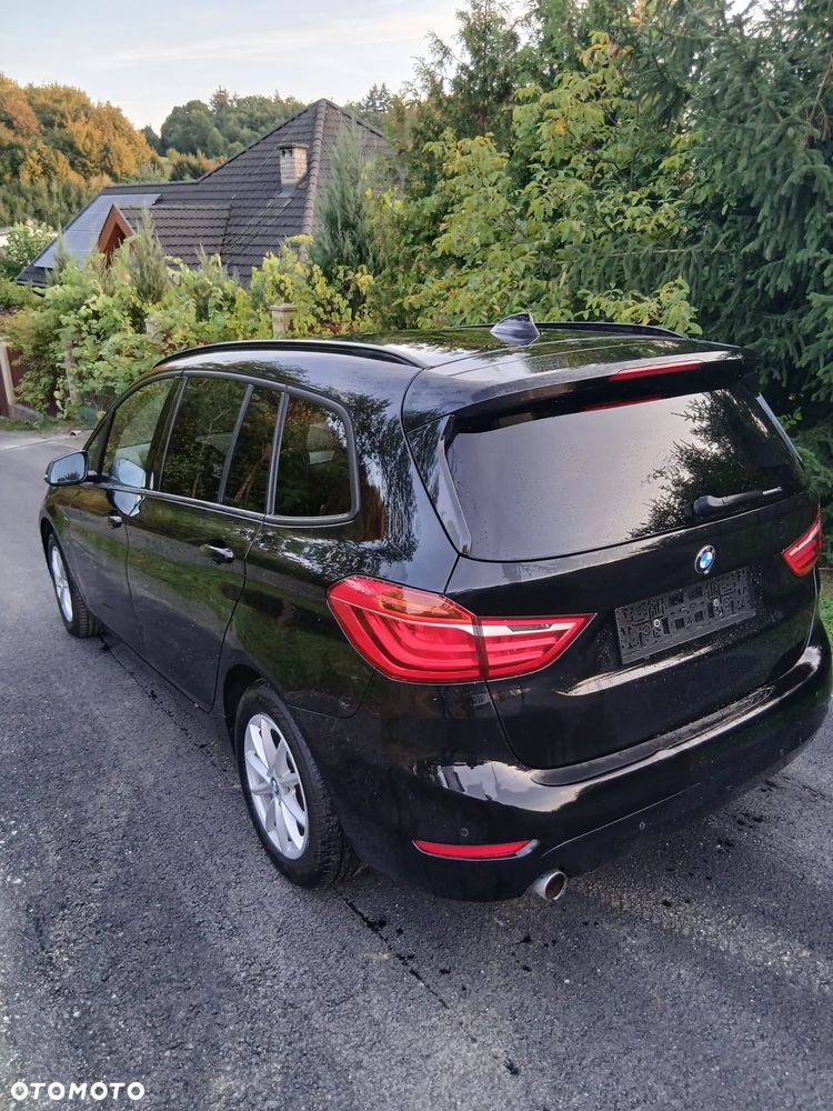 BMW Seria 2 218d Sport-Aut - 8