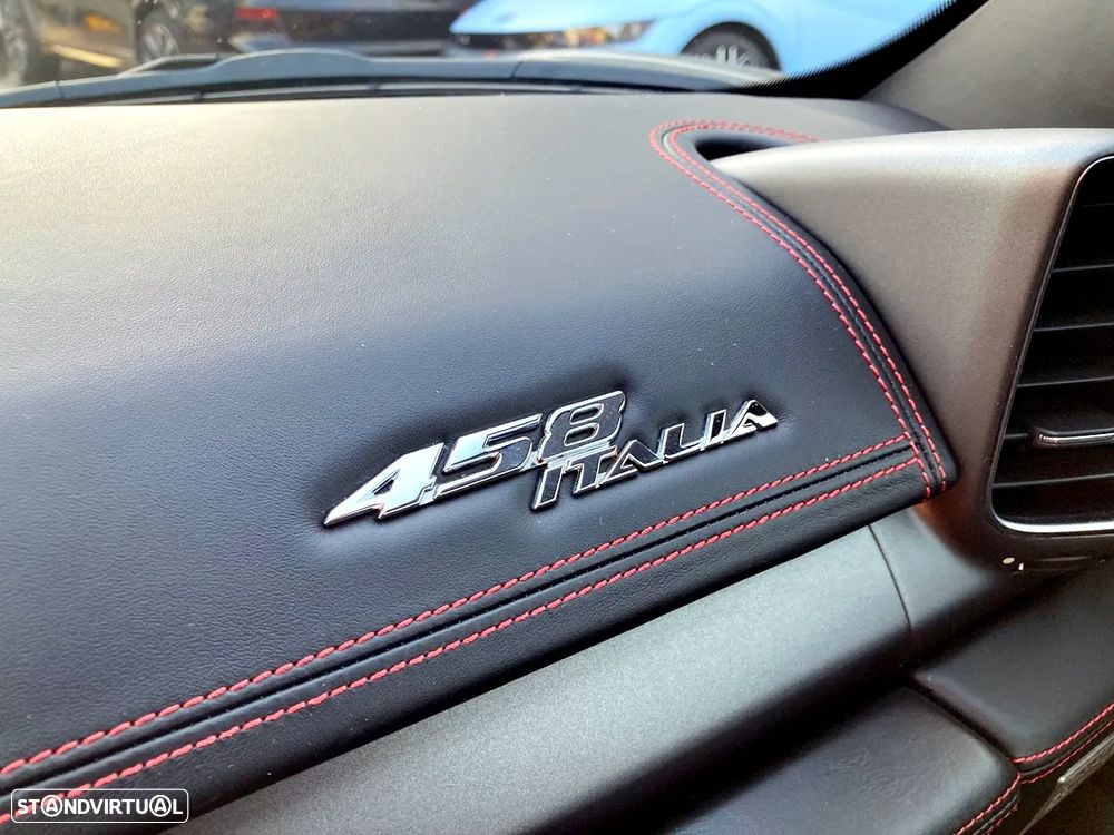 Ferrari 458 Italia - 18