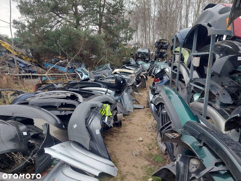 KOMPLETNY PRZÓD MASKA ZDERZAK BŁOTNIKI LAMPY OPEL CORSA C LIFT Z21B - 19