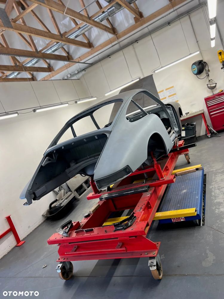 Porsche 911 - 1