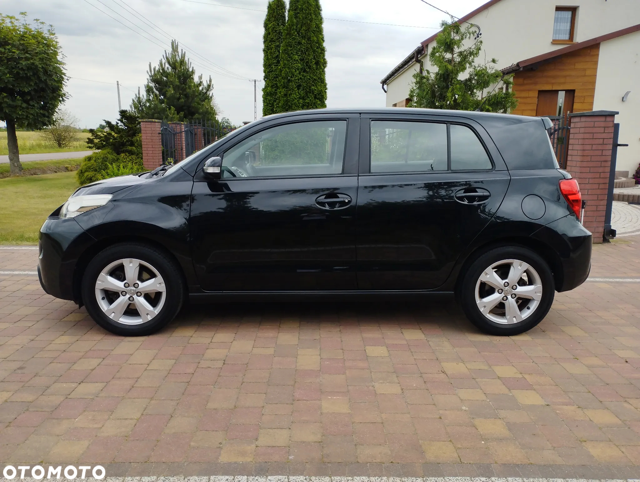 Toyota Urban Cruiser 1.33 4x2 - 3