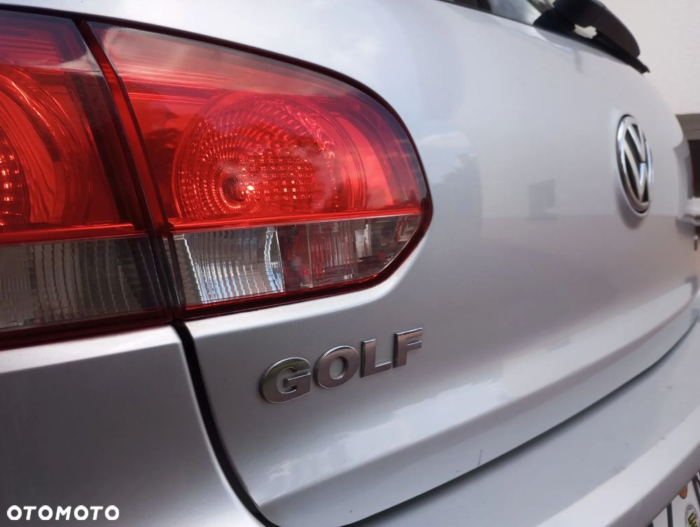 Volkswagen Golf - 15