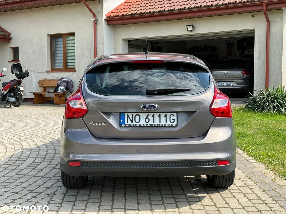 Ford Focus 1.6 Trend Sport - 6