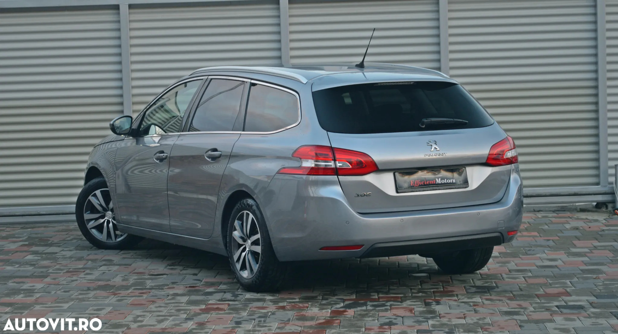 Peugeot 308 SW BlueHDi 130 EAT6 Stop & Start Allure - 4