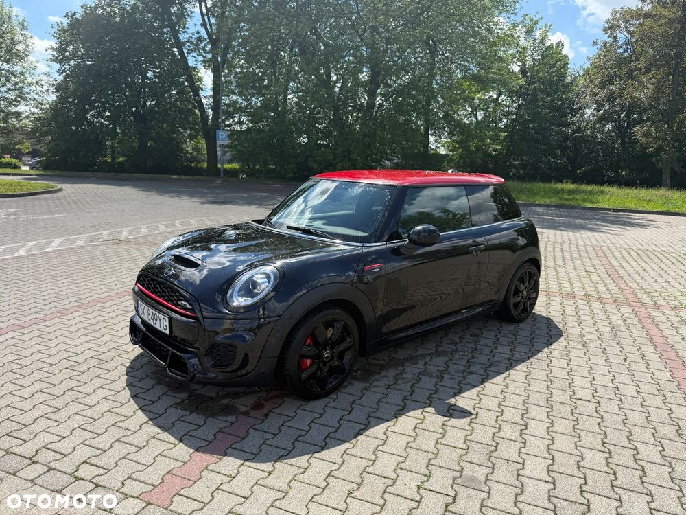 MINI John Cooper Works - 1