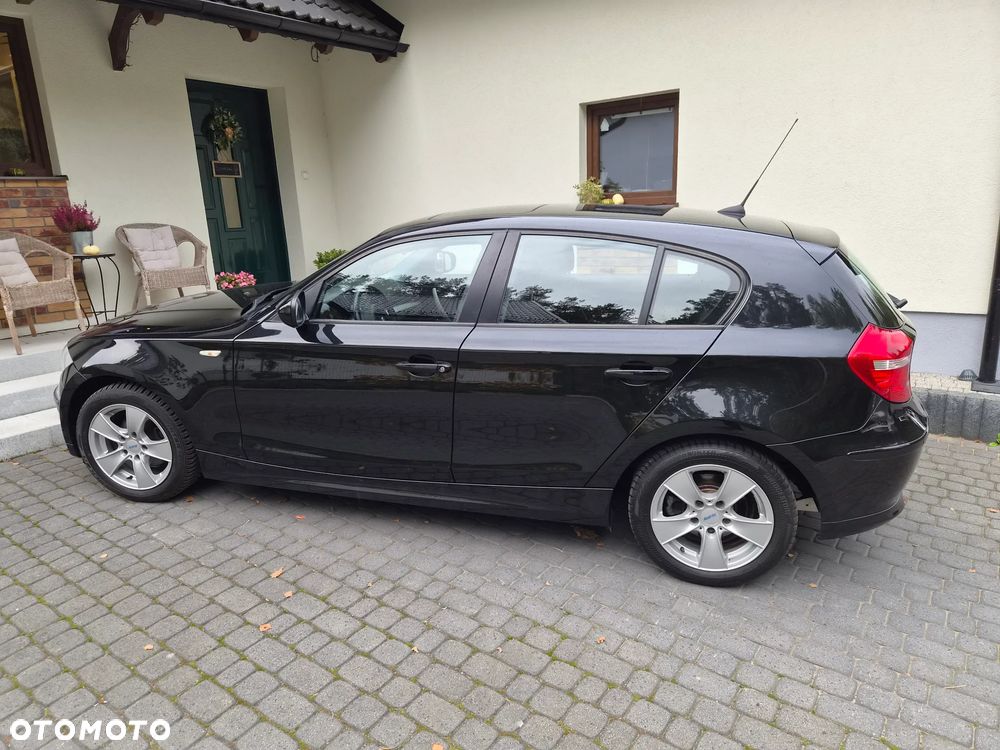 BMW Seria 1 - 35