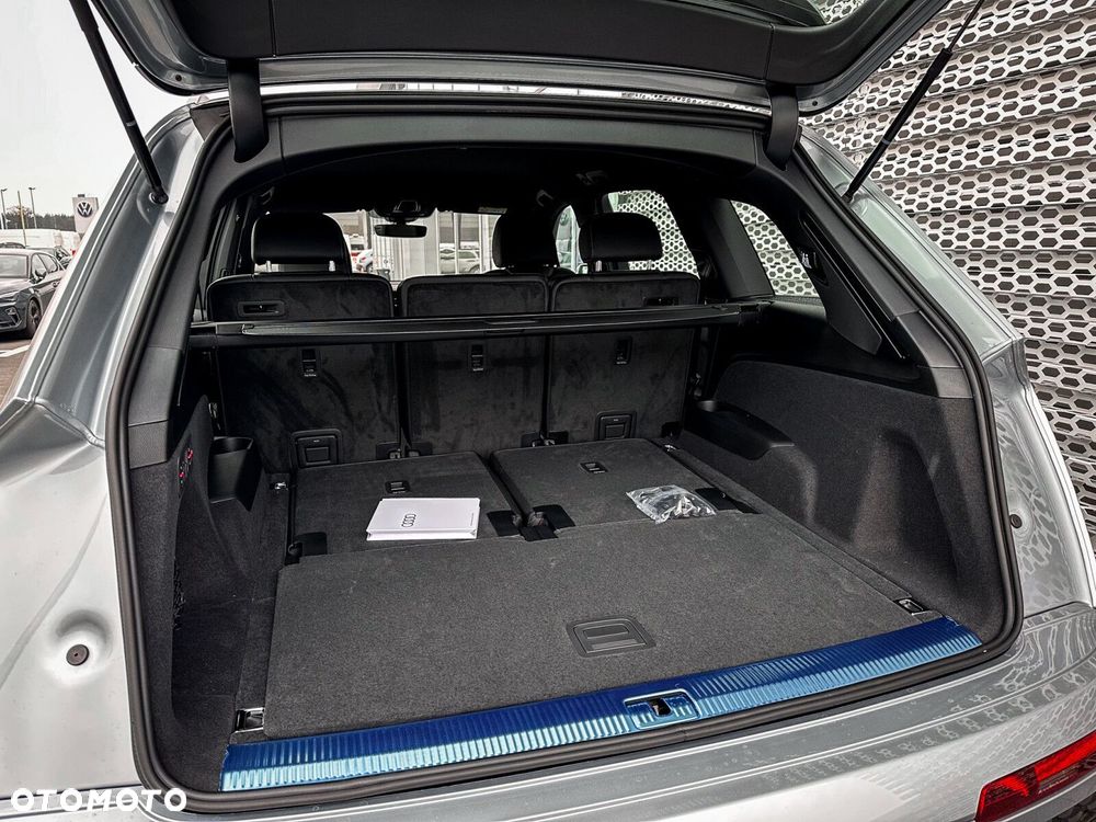 Audi Q7 - 8
