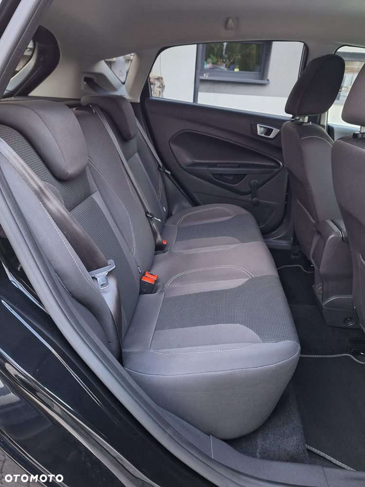 Ford Fiesta 1.0 EcoBoost STart-Stop Titanium - 21