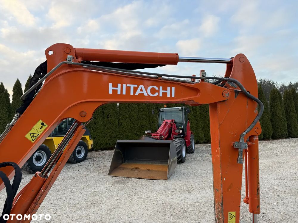 Hitachi ZAXIS ZX 27-3 27 / 2012 ROK / TYLKO 3567 MTH! / PIĘKNA / Z NIEMIEC / W CAŁOŚCI ORYGINAŁ / 303.5 301 302 303 302.7 PC 30 27 KX - 33