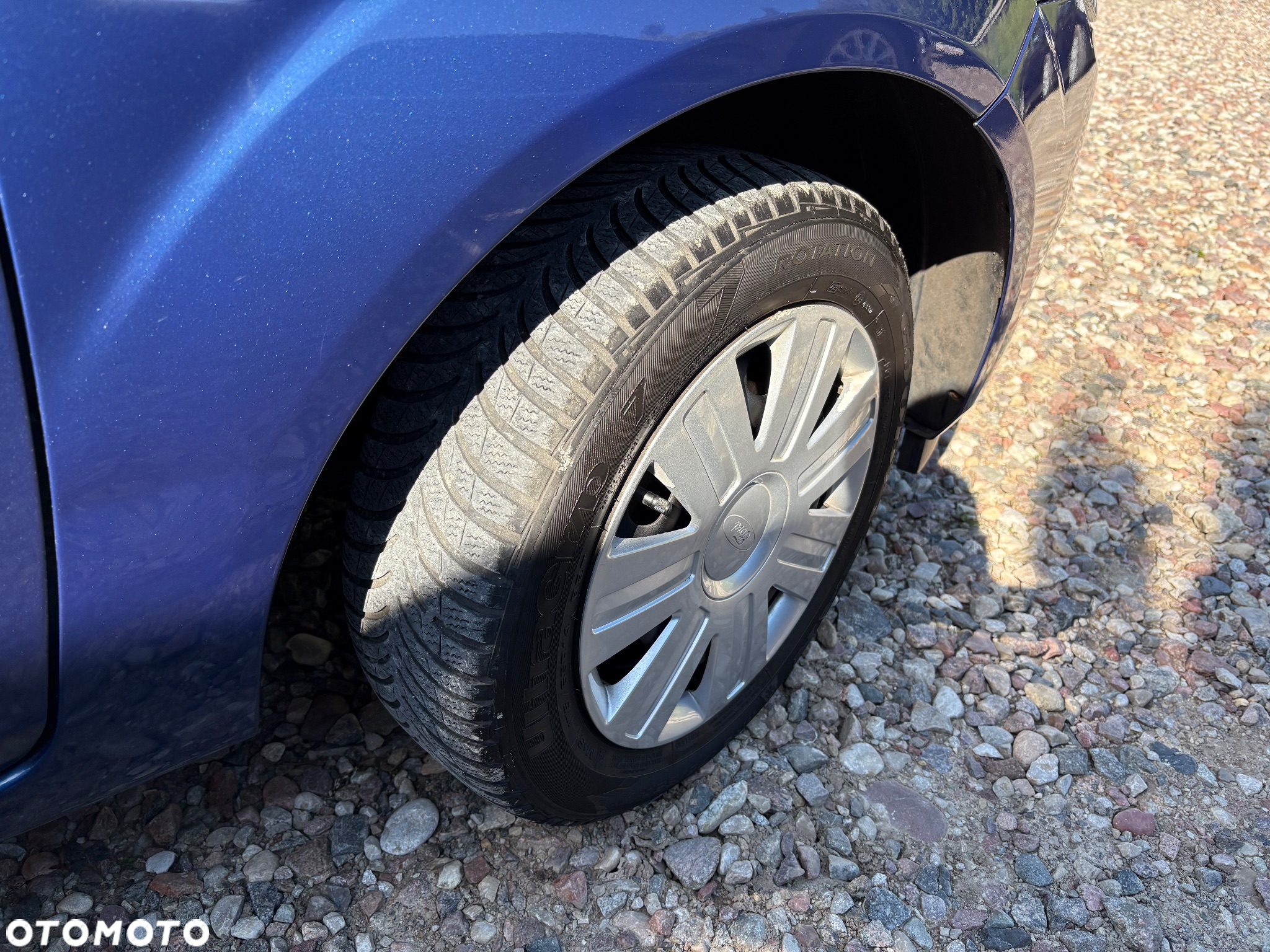 Ford Fiesta 1.4 Ambiente - 11