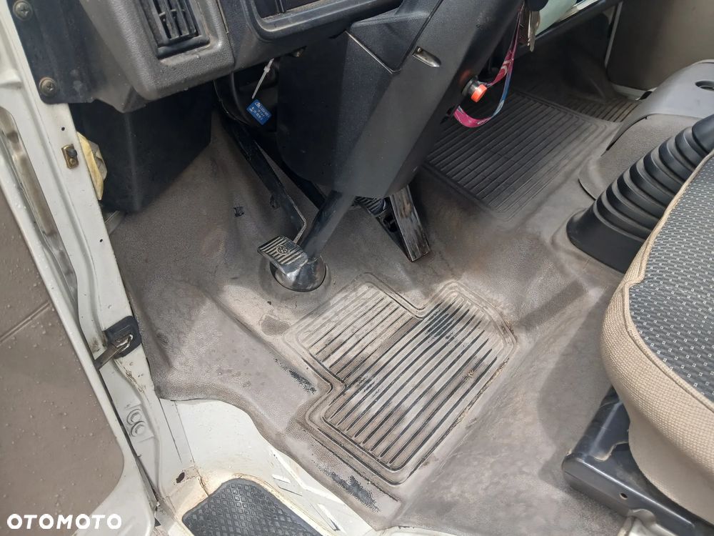 Volkswagen LT 28 - 14
