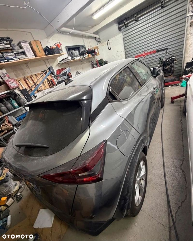 Nissan Juke - 11