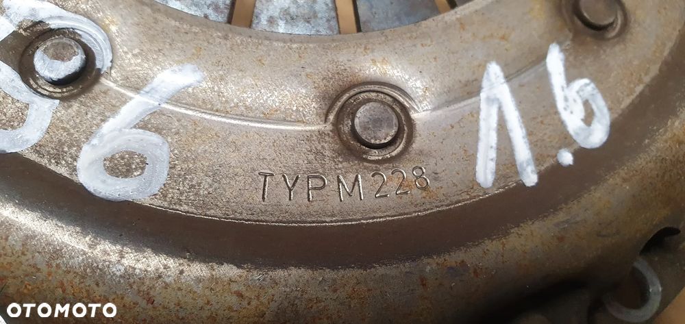 Sprzęgło dwumas koło dwumasowe tarcza docisk Audi A4 B6 1.6 058105266H - 6