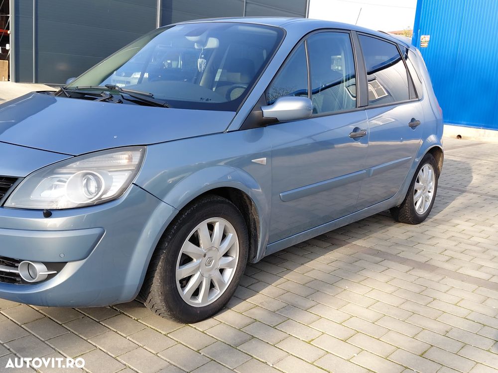 Renault Scenic - 2