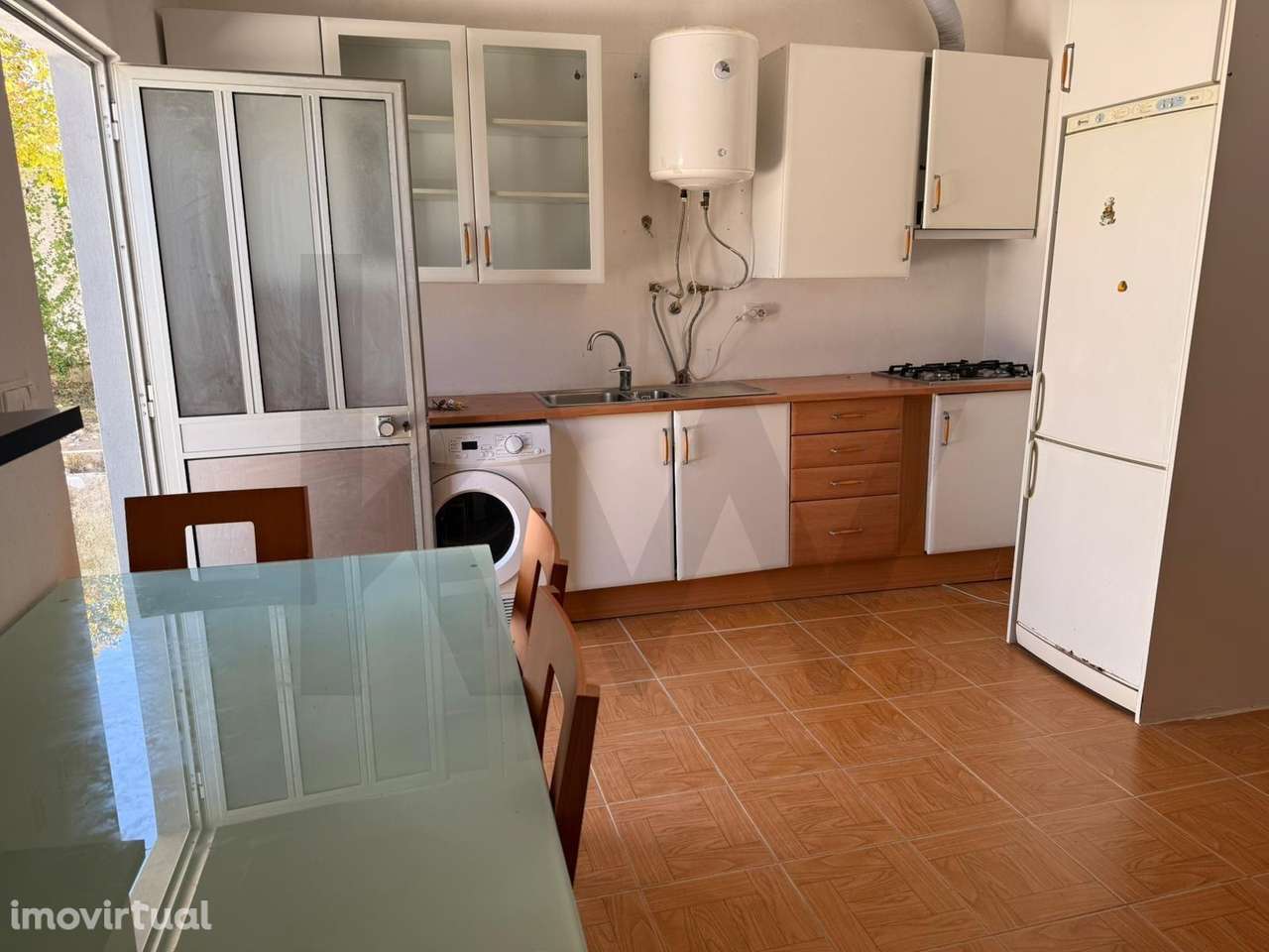 Moradia térrea 2 assoalhadas em A-do-Ruivos, Bombarral num lote de ter - Grande imagem: 5/14