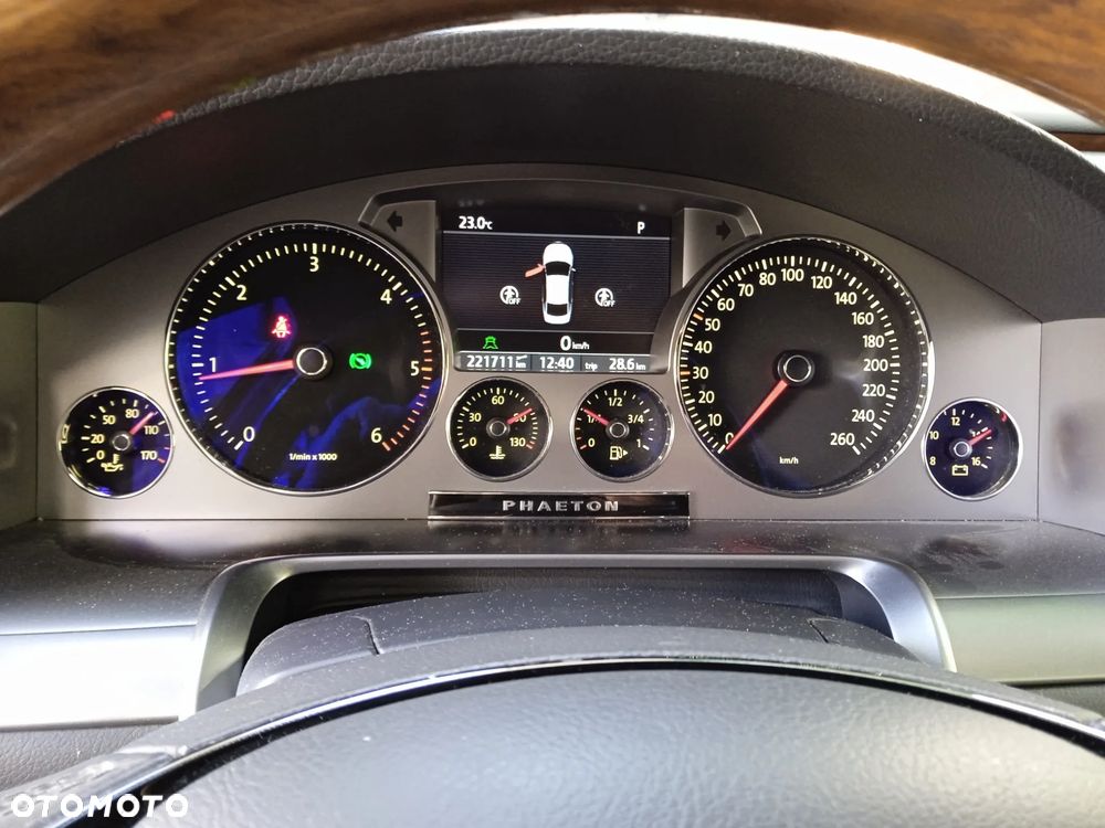 Volkswagen Phaeton 3.0 V6 TDI DPF 4MOTION Automatik (5 Sitzer) - 8