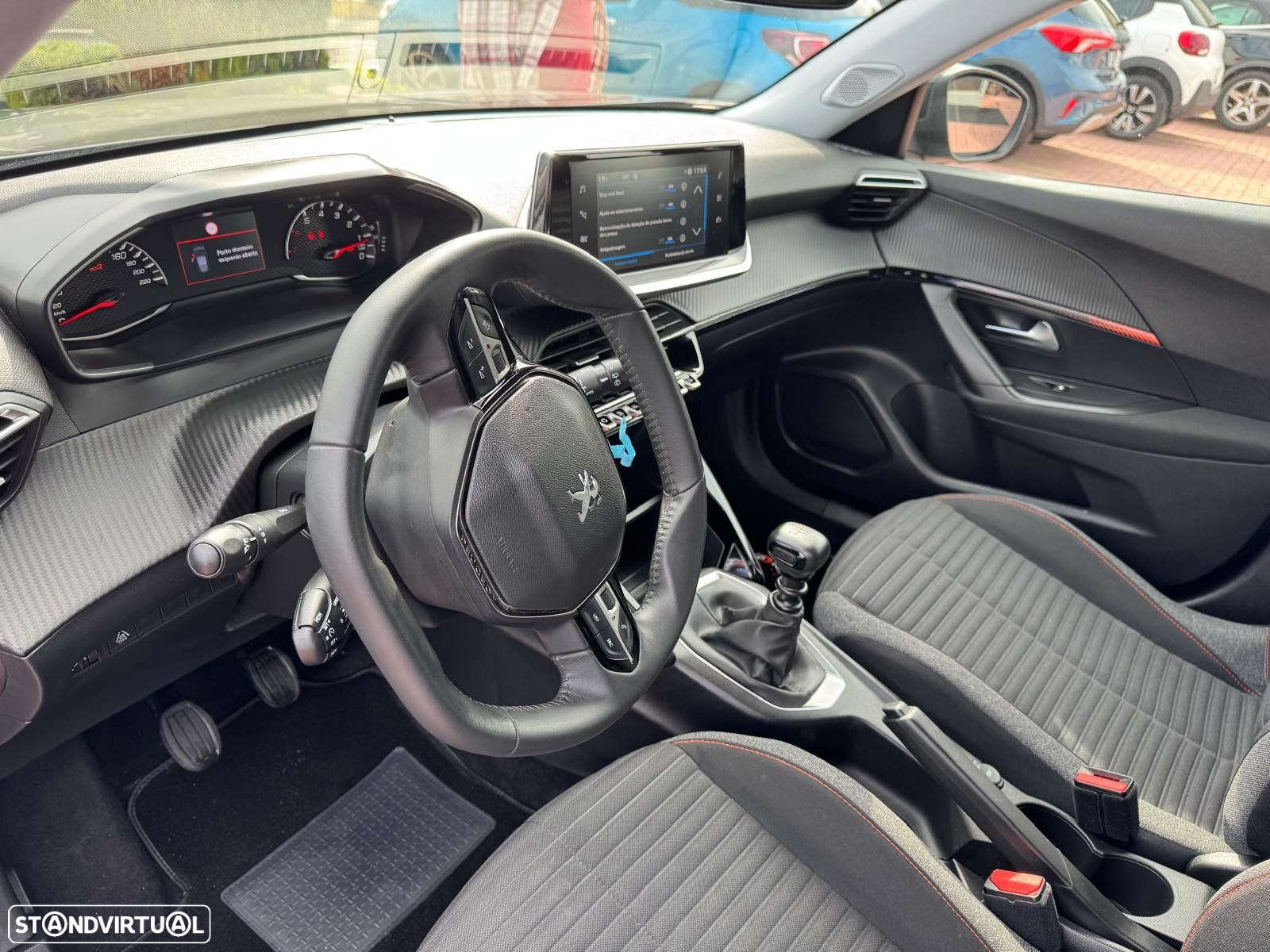 Peugeot 2008 1.2 PureTech Active - 11