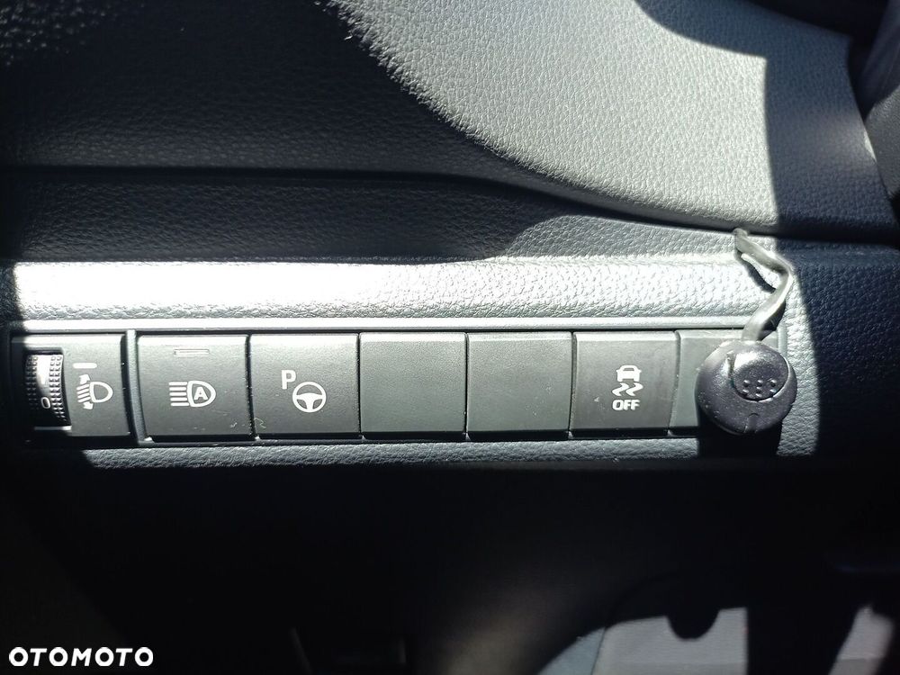 Toyota Corolla 1.8 Hybrid Comfort - 21