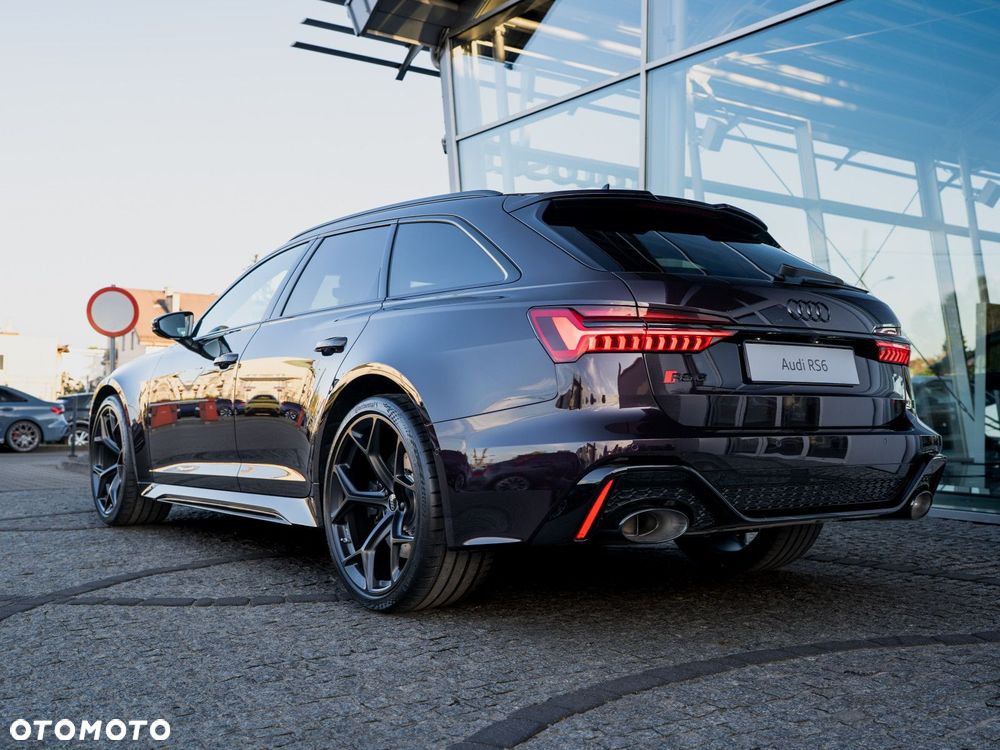 Audi RS6 Avant - 2