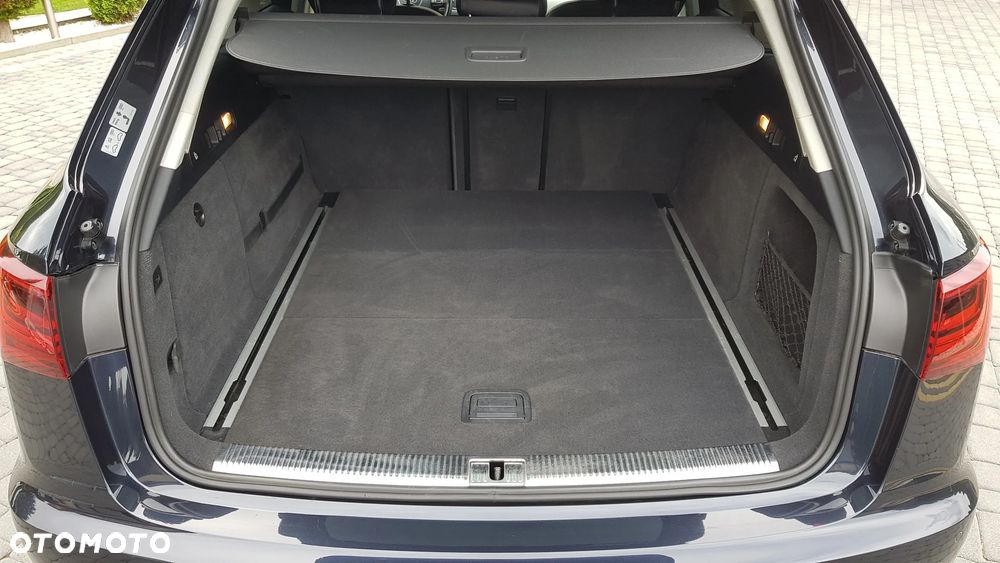 Audi A6 Avant 2.0 TDI Ultra S tronic - 28