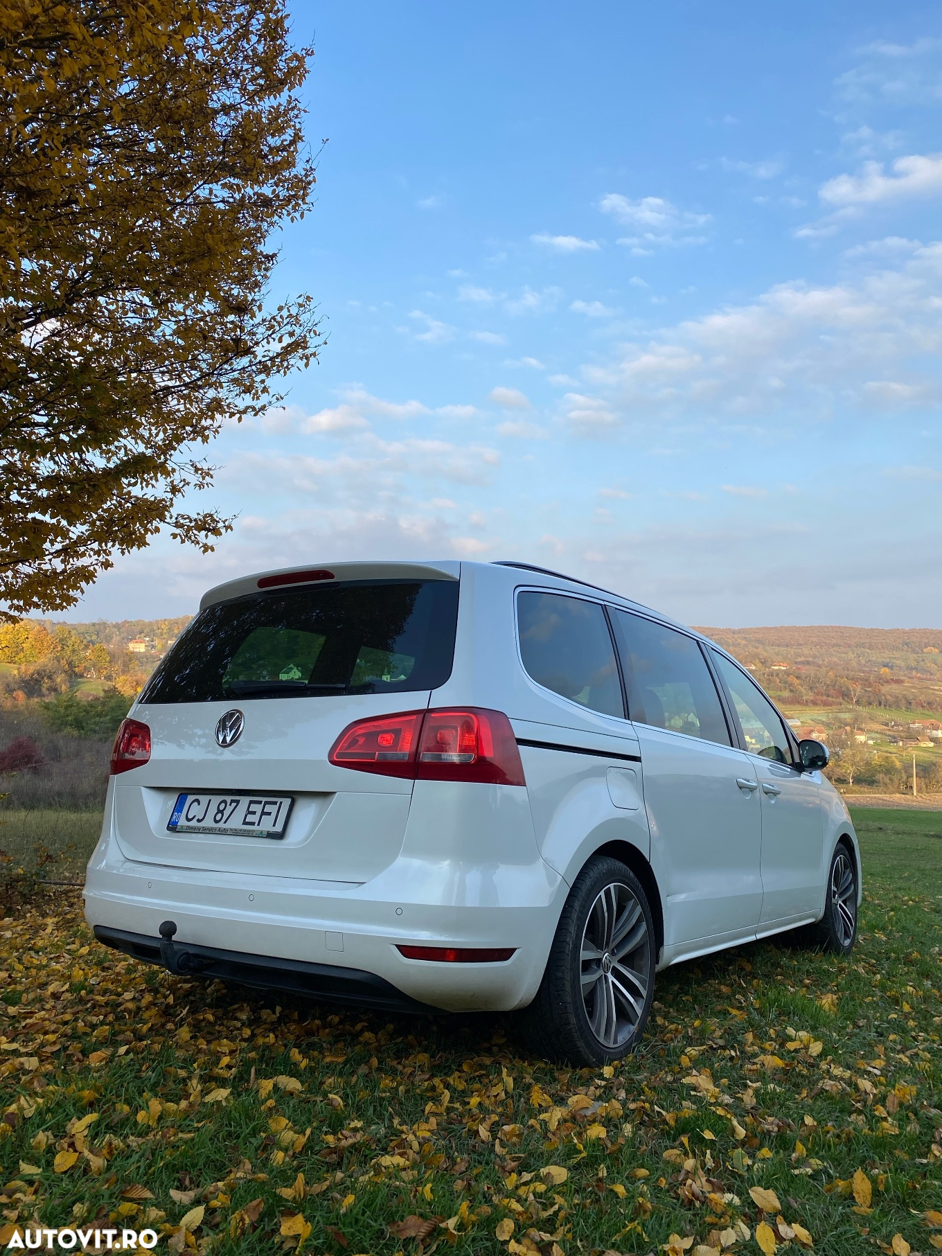 Volkswagen Sharan 2.0 TDI DSG Comfortline - 2