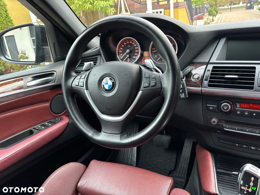 BMW X6 - 33