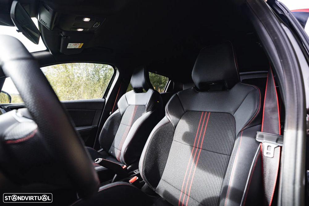 Renault Clio 1.0 TCe RS Line - 40