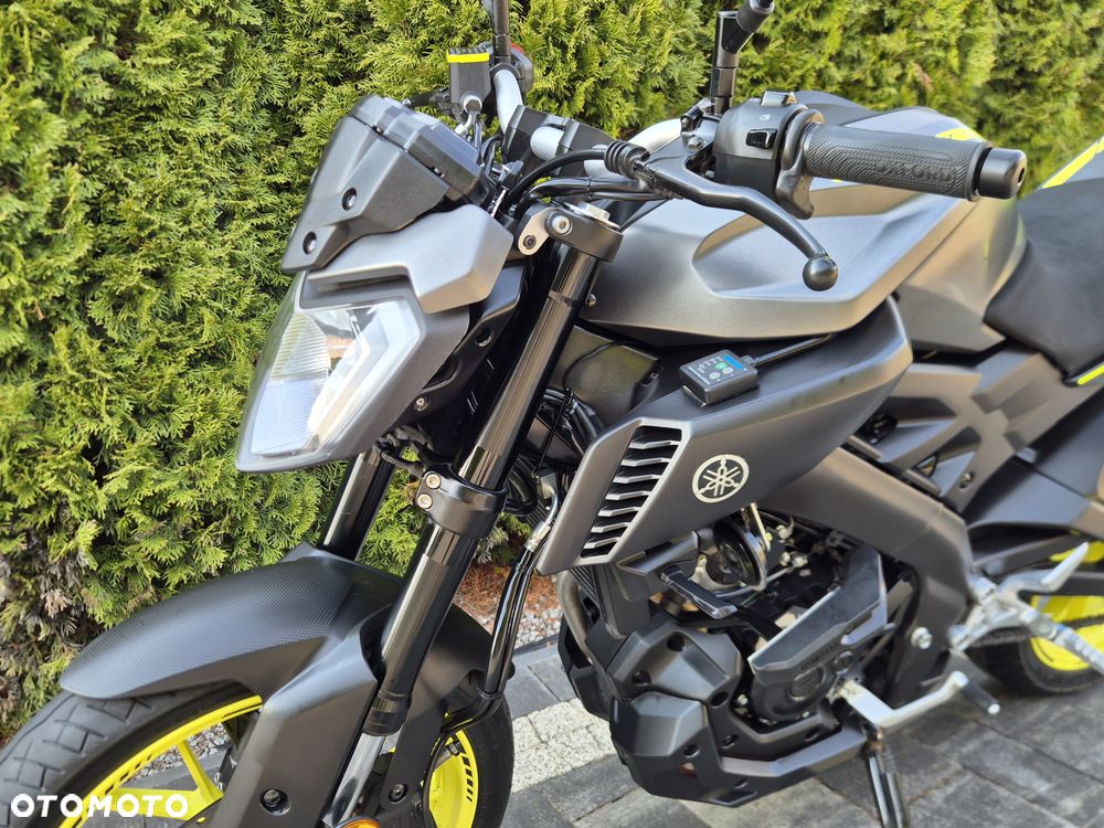 Yamaha MT - 19