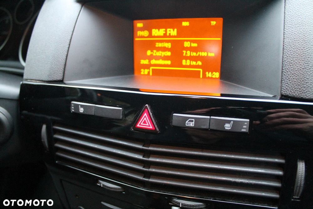 Opel Astra 1.7 CDTI DPF Innovation 110 Jahre - 23