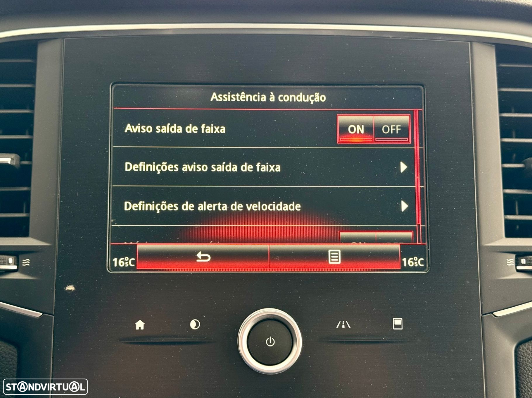 Renault Mégane Sport Tourer - 22