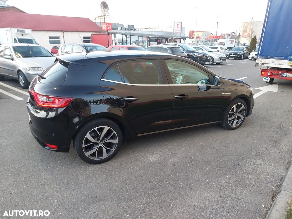 Renault Megane ENERGY dCi 110 Start & Stop Bose Edition - 5