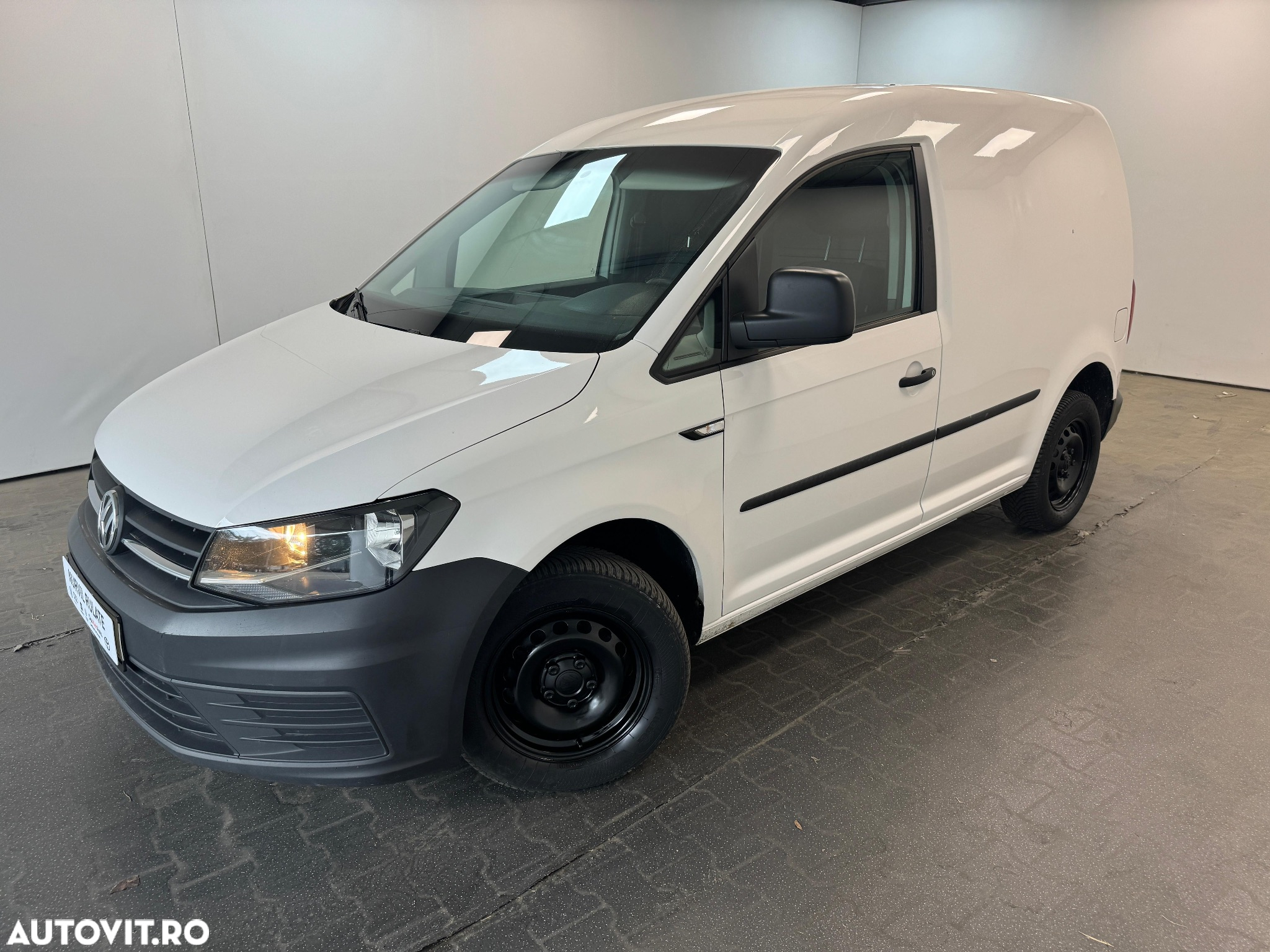 Volkswagen Caddy 2.0 TDI - 24