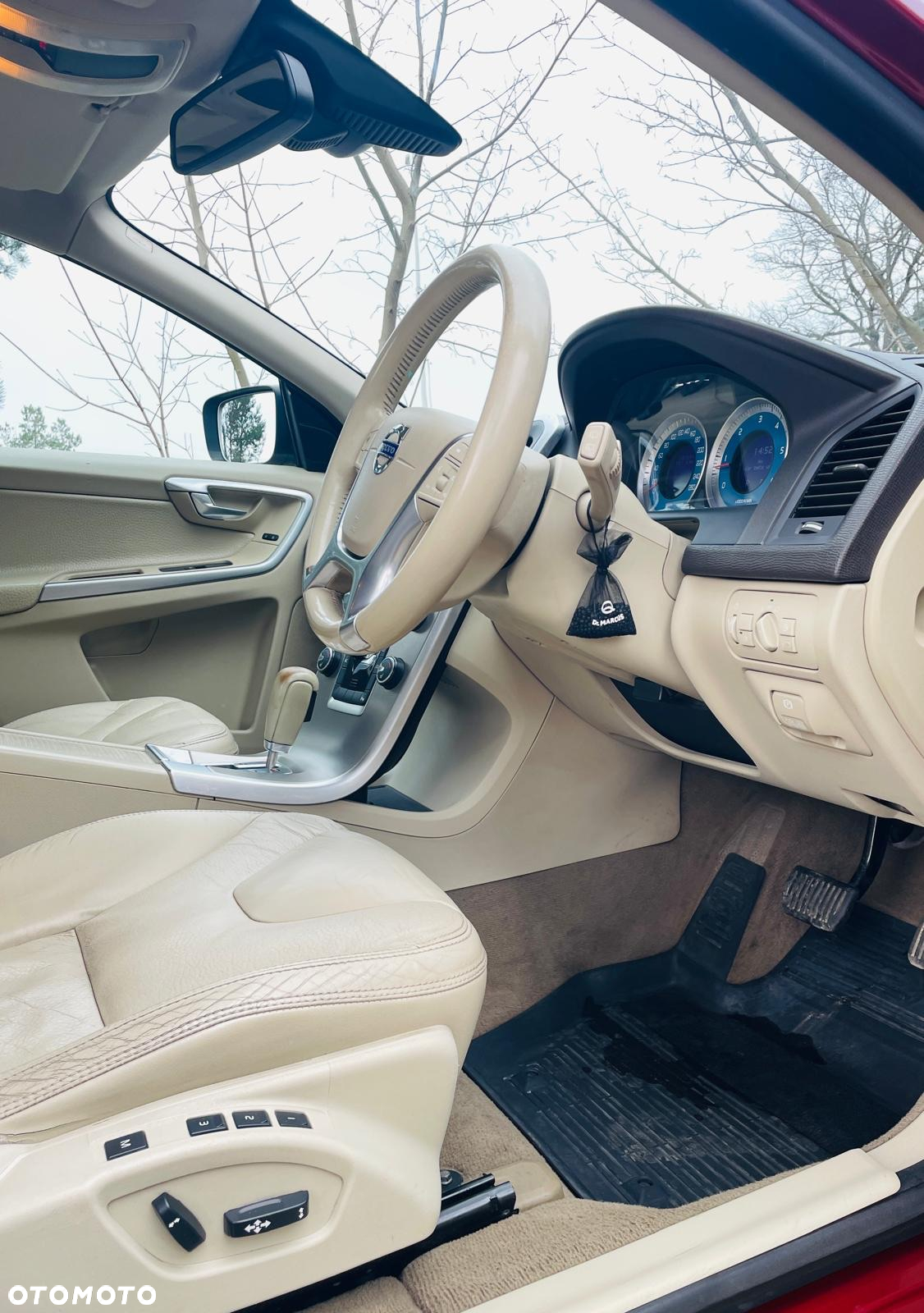 Volvo XC 60 - 12