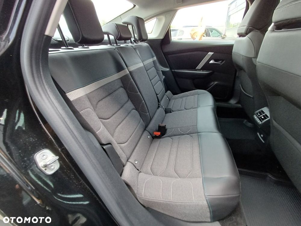 Citroën C4X 1.2 PureTech Shine Pack S&S EAT8 - 32
