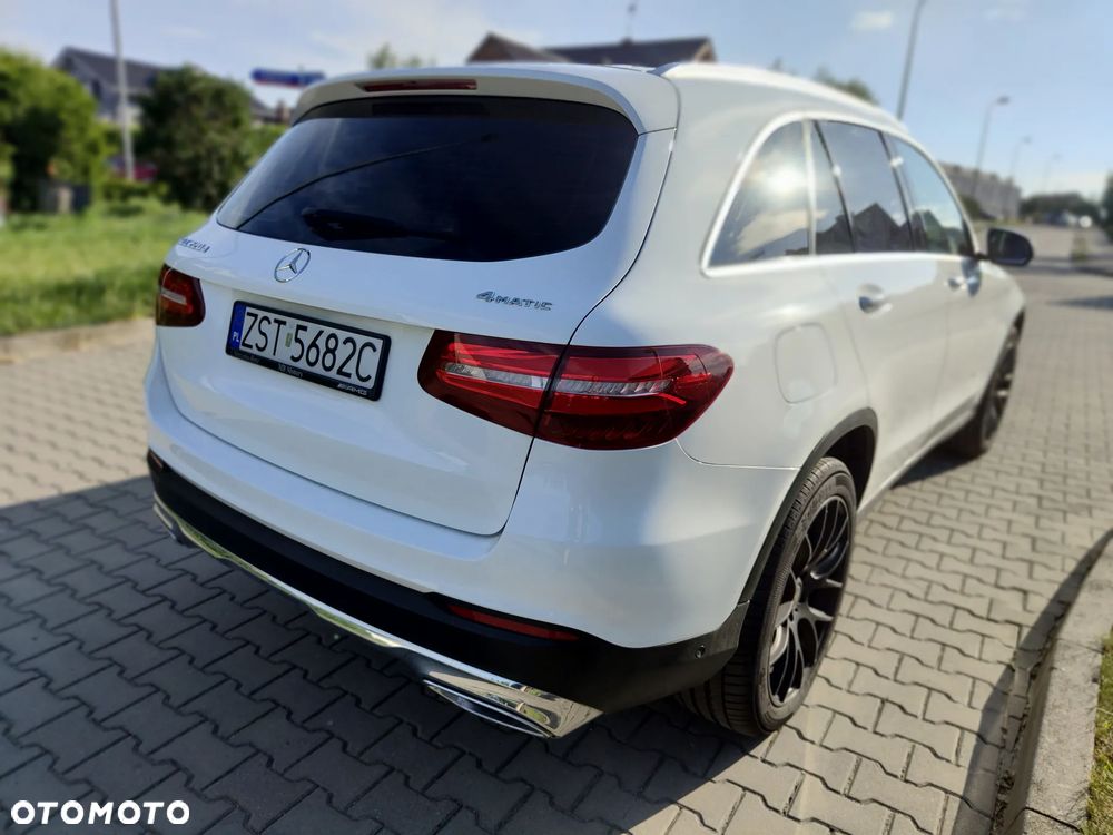 Mercedes-Benz GLC - 14